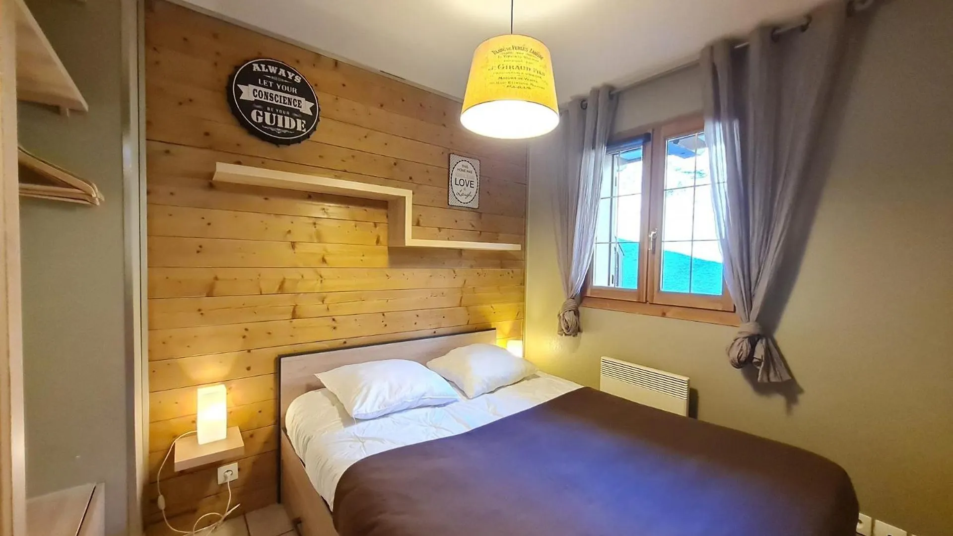 Balcon Des Pistes - 217-218 - Appt Tout Confort 8P 莱德萨阿尔卑斯